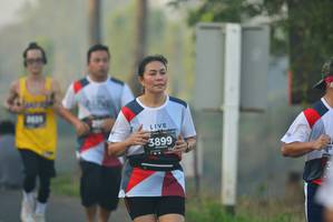 BIB: 3899
                            <button type="button" onclick="openModal(6412128)" class="btn btn-primary btn-sm float-right btn-popup" data-toggle="modal" data-target=".modal-high-quality">
                        <i class="fas fa-shopping-cart"></i> Add to Cart
                    </button>
                                            <button type="button" onclick="isThisMe(6412128, true)" class="btn btn-success btn-sm float-right btn-popup btn-isme hidden" data-toggle="tooltip" data-placement="bottom" title="นี่คือรูปของคุณใช่ไหม คลิกที่นี่เพื่อเอาเข้าอัลบั้ม">
                        <i class="fas fa-plus"></i> Add to album
                    </button>
                    <button type="button" onclick="isThisMe(6412128, false)" class="btn btn-warning btn-sm float-right btn-popup btn-isnotme hidden">
                        <i class="fas fa-ban"></i> Remove from album
                    </button>