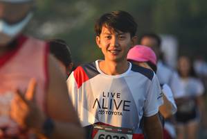 BIB: 218
                            <button type="button" onclick="openModal(6413934)" class="btn btn-primary btn-sm float-right btn-popup" data-toggle="modal" data-target=".modal-high-quality">
                        <i class="fas fa-shopping-cart"></i> Add to Cart
                    </button>
                                            <button type="button" onclick="isThisMe(6413934, true)" class="btn btn-success btn-sm float-right btn-popup btn-isme hidden" data-toggle="tooltip" data-placement="bottom" title="นี่คือรูปของคุณใช่ไหม คลิกที่นี่เพื่อเอาเข้าอัลบั้ม">
                        <i class="fas fa-plus"></i> Add to album
                    </button>
                    <button type="button" onclick="isThisMe(6413934, false)" class="btn btn-warning btn-sm float-right btn-popup btn-isnotme hidden">
                        <i class="fas fa-ban"></i> Remove from album
                    </button>