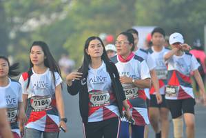 BIB: 541, 088, 7897, 7184
                            <button type="button" onclick="openModal(6414850)" class="btn btn-primary btn-sm float-right btn-popup" data-toggle="modal" data-target=".modal-high-quality">
                        <i class="fas fa-shopping-cart"></i> Add to Cart
                    </button>
                                            <button type="button" onclick="isThisMe(6414850, true)" class="btn btn-success btn-sm float-right btn-popup btn-isme hidden" data-toggle="tooltip" data-placement="bottom" title="นี่คือรูปของคุณใช่ไหม คลิกที่นี่เพื่อเอาเข้าอัลบั้ม">
                        <i class="fas fa-plus"></i> Add to album
                    </button>
                    <button type="button" onclick="isThisMe(6414850, false)" class="btn btn-warning btn-sm float-right btn-popup btn-isnotme hidden">
                        <i class="fas fa-ban"></i> Remove from album
                    </button>