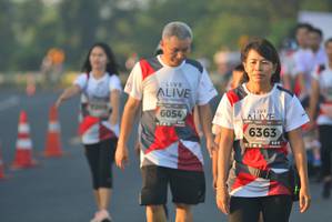 BIB: 6054, 6363
                            <button type="button" onclick="openModal(6416160)" class="btn btn-primary btn-sm float-right btn-popup" data-toggle="modal" data-target=".modal-high-quality">
                        <i class="fas fa-shopping-cart"></i> Add to Cart
                    </button>
                                            <button type="button" onclick="isThisMe(6416160, true)" class="btn btn-success btn-sm float-right btn-popup btn-isme hidden" data-toggle="tooltip" data-placement="bottom" title="นี่คือรูปของคุณใช่ไหม คลิกที่นี่เพื่อเอาเข้าอัลบั้ม">
                        <i class="fas fa-plus"></i> Add to album
                    </button>
                    <button type="button" onclick="isThisMe(6416160, false)" class="btn btn-warning btn-sm float-right btn-popup btn-isnotme hidden">
                        <i class="fas fa-ban"></i> Remove from album
                    </button>