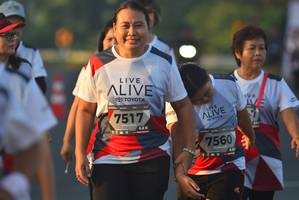 BIB: 7517, 7560
                            <button type="button" onclick="openModal(6417475)" class="btn btn-primary btn-sm float-right btn-popup" data-toggle="modal" data-target=".modal-high-quality">
                        <i class="fas fa-shopping-cart"></i> Add to Cart
                    </button>
                                            <button type="button" onclick="isThisMe(6417475, true)" class="btn btn-success btn-sm float-right btn-popup btn-isme hidden" data-toggle="tooltip" data-placement="bottom" title="นี่คือรูปของคุณใช่ไหม คลิกที่นี่เพื่อเอาเข้าอัลบั้ม">
                        <i class="fas fa-plus"></i> Add to album
                    </button>
                    <button type="button" onclick="isThisMe(6417475, false)" class="btn btn-warning btn-sm float-right btn-popup btn-isnotme hidden">
                        <i class="fas fa-ban"></i> Remove from album
                    </button>