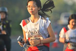 BIB: 
                            <button type="button" onclick="openModal(6417203)" class="btn btn-primary btn-sm float-right btn-popup" data-toggle="modal" data-target=".modal-high-quality">
                        <i class="fas fa-shopping-cart"></i> Add to Cart
                    </button>
                                            <button type="button" onclick="isThisMe(6417203, true)" class="btn btn-success btn-sm float-right btn-popup btn-isme hidden" data-toggle="tooltip" data-placement="bottom" title="นี่คือรูปของคุณใช่ไหม คลิกที่นี่เพื่อเอาเข้าอัลบั้ม">
                        <i class="fas fa-plus"></i> Add to album
                    </button>
                    <button type="button" onclick="isThisMe(6417203, false)" class="btn btn-warning btn-sm float-right btn-popup btn-isnotme hidden">
                        <i class="fas fa-ban"></i> Remove from album
                    </button>