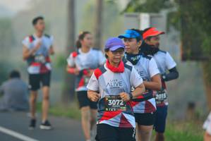 BIB: 2015, 3072
                            <button type="button" onclick="openModal(6403106)" class="btn btn-primary btn-sm float-right btn-popup" data-toggle="modal" data-target=".modal-high-quality">
                        <i class="fas fa-shopping-cart"></i> Add to Cart
                    </button>
                                            <button type="button" onclick="isThisMe(6403106, true)" class="btn btn-success btn-sm float-right btn-popup btn-isme hidden" data-toggle="tooltip" data-placement="bottom" title="นี่คือรูปของคุณใช่ไหม คลิกที่นี่เพื่อเอาเข้าอัลบั้ม">
                        <i class="fas fa-plus"></i> Add to album
                    </button>
                    <button type="button" onclick="isThisMe(6403106, false)" class="btn btn-warning btn-sm float-right btn-popup btn-isnotme hidden">
                        <i class="fas fa-ban"></i> Remove from album
                    </button>