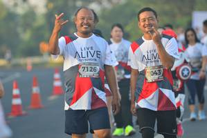 BIB: 7126, 7043
                            <button type="button" onclick="openModal(6416261)" class="btn btn-primary btn-sm float-right btn-popup" data-toggle="modal" data-target=".modal-high-quality">
                        <i class="fas fa-shopping-cart"></i> Add to Cart
                    </button>
                                            <button type="button" onclick="isThisMe(6416261, true)" class="btn btn-success btn-sm float-right btn-popup btn-isme hidden" data-toggle="tooltip" data-placement="bottom" title="นี่คือรูปของคุณใช่ไหม คลิกที่นี่เพื่อเอาเข้าอัลบั้ม">
                        <i class="fas fa-plus"></i> Add to album
                    </button>
                    <button type="button" onclick="isThisMe(6416261, false)" class="btn btn-warning btn-sm float-right btn-popup btn-isnotme hidden">
                        <i class="fas fa-ban"></i> Remove from album
                    </button>