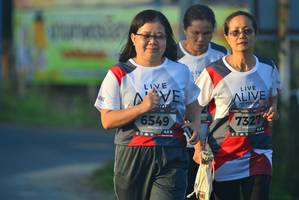 BIB: 6549, 7327
                            <button type="button" onclick="openModal(6418560)" class="btn btn-primary btn-sm float-right btn-popup" data-toggle="modal" data-target=".modal-high-quality">
                        <i class="fas fa-shopping-cart"></i> Add to Cart
                    </button>
                                            <button type="button" onclick="isThisMe(6418560, true)" class="btn btn-success btn-sm float-right btn-popup btn-isme hidden" data-toggle="tooltip" data-placement="bottom" title="นี่คือรูปของคุณใช่ไหม คลิกที่นี่เพื่อเอาเข้าอัลบั้ม">
                        <i class="fas fa-plus"></i> Add to album
                    </button>
                    <button type="button" onclick="isThisMe(6418560, false)" class="btn btn-warning btn-sm float-right btn-popup btn-isnotme hidden">
                        <i class="fas fa-ban"></i> Remove from album
                    </button>