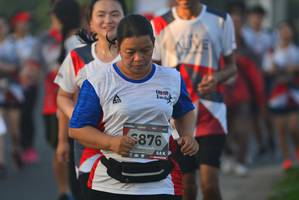 BIB: 876
                            <button type="button" onclick="openModal(6413796)" class="btn btn-primary btn-sm float-right btn-popup" data-toggle="modal" data-target=".modal-high-quality">
                        <i class="fas fa-shopping-cart"></i> Add to Cart
                    </button>
                                            <button type="button" onclick="isThisMe(6413796, true)" class="btn btn-success btn-sm float-right btn-popup btn-isme hidden" data-toggle="tooltip" data-placement="bottom" title="นี่คือรูปของคุณใช่ไหม คลิกที่นี่เพื่อเอาเข้าอัลบั้ม">
                        <i class="fas fa-plus"></i> Add to album
                    </button>
                    <button type="button" onclick="isThisMe(6413796, false)" class="btn btn-warning btn-sm float-right btn-popup btn-isnotme hidden">
                        <i class="fas fa-ban"></i> Remove from album
                    </button>