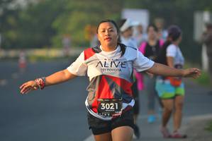 BIB: 3021, 1284
                            <button type="button" onclick="openModal(6404149)" class="btn btn-primary btn-sm float-right btn-popup" data-toggle="modal" data-target=".modal-high-quality">
                        <i class="fas fa-shopping-cart"></i> Add to Cart
                    </button>
                                            <button type="button" onclick="isThisMe(6404149, true)" class="btn btn-success btn-sm float-right btn-popup btn-isme hidden" data-toggle="tooltip" data-placement="bottom" title="นี่คือรูปของคุณใช่ไหม คลิกที่นี่เพื่อเอาเข้าอัลบั้ม">
                        <i class="fas fa-plus"></i> Add to album
                    </button>
                    <button type="button" onclick="isThisMe(6404149, false)" class="btn btn-warning btn-sm float-right btn-popup btn-isnotme hidden">
                        <i class="fas fa-ban"></i> Remove from album
                    </button>