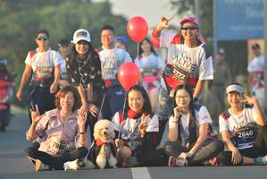 BIB: 3772, 7115, 7364, 2640, 7988
                            <button type="button" onclick="openModal(6417846)" class="btn btn-primary btn-sm float-right btn-popup" data-toggle="modal" data-target=".modal-high-quality">
                        <i class="fas fa-shopping-cart"></i> Add to Cart
                    </button>
                                            <button type="button" onclick="isThisMe(6417846, true)" class="btn btn-success btn-sm float-right btn-popup btn-isme hidden" data-toggle="tooltip" data-placement="bottom" title="นี่คือรูปของคุณใช่ไหม คลิกที่นี่เพื่อเอาเข้าอัลบั้ม">
                        <i class="fas fa-plus"></i> Add to album
                    </button>
                    <button type="button" onclick="isThisMe(6417846, false)" class="btn btn-warning btn-sm float-right btn-popup btn-isnotme hidden">
                        <i class="fas fa-ban"></i> Remove from album
                    </button>