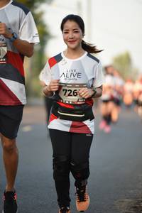 BIB: 726
                            <button type="button" onclick="openModal(6383322)" class="btn btn-primary btn-sm float-right btn-popup" data-toggle="modal" data-target=".modal-high-quality">
                        <i class="fas fa-shopping-cart"></i> Add to Cart
                    </button>
                                            <button type="button" onclick="isThisMe(6383322, true)" class="btn btn-success btn-sm float-right btn-popup btn-isme hidden" data-toggle="tooltip" data-placement="bottom" title="นี่คือรูปของคุณใช่ไหม คลิกที่นี่เพื่อเอาเข้าอัลบั้ม">
                        <i class="fas fa-plus"></i> Add to album
                    </button>
                    <button type="button" onclick="isThisMe(6383322, false)" class="btn btn-warning btn-sm float-right btn-popup btn-isnotme hidden">
                        <i class="fas fa-ban"></i> Remove from album
                    </button>