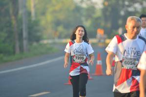 BIB: 7209, 6054
                            <button type="button" onclick="openModal(6416180)" class="btn btn-primary btn-sm float-right btn-popup" data-toggle="modal" data-target=".modal-high-quality">
                        <i class="fas fa-shopping-cart"></i> Add to Cart
                    </button>
                                            <button type="button" onclick="isThisMe(6416180, true)" class="btn btn-success btn-sm float-right btn-popup btn-isme hidden" data-toggle="tooltip" data-placement="bottom" title="นี่คือรูปของคุณใช่ไหม คลิกที่นี่เพื่อเอาเข้าอัลบั้ม">
                        <i class="fas fa-plus"></i> Add to album
                    </button>
                    <button type="button" onclick="isThisMe(6416180, false)" class="btn btn-warning btn-sm float-right btn-popup btn-isnotme hidden">
                        <i class="fas fa-ban"></i> Remove from album
                    </button>