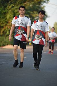 BIB: 7745, 7661
                            <button type="button" onclick="openModal(6385872)" class="btn btn-primary btn-sm float-right btn-popup" data-toggle="modal" data-target=".modal-high-quality">
                        <i class="fas fa-shopping-cart"></i> Add to Cart
                    </button>
                                            <button type="button" onclick="isThisMe(6385872, true)" class="btn btn-success btn-sm float-right btn-popup btn-isme hidden" data-toggle="tooltip" data-placement="bottom" title="นี่คือรูปของคุณใช่ไหม คลิกที่นี่เพื่อเอาเข้าอัลบั้ม">
                        <i class="fas fa-plus"></i> Add to album
                    </button>
                    <button type="button" onclick="isThisMe(6385872, false)" class="btn btn-warning btn-sm float-right btn-popup btn-isnotme hidden">
                        <i class="fas fa-ban"></i> Remove from album
                    </button>