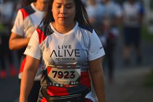 BIB: 2019, 7923
                            <button type="button" onclick="openModal(6413616)" class="btn btn-primary btn-sm float-right btn-popup" data-toggle="modal" data-target=".modal-high-quality">
                        <i class="fas fa-shopping-cart"></i> Add to Cart
                    </button>
                                            <button type="button" onclick="isThisMe(6413616, true)" class="btn btn-success btn-sm float-right btn-popup btn-isme hidden" data-toggle="tooltip" data-placement="bottom" title="นี่คือรูปของคุณใช่ไหม คลิกที่นี่เพื่อเอาเข้าอัลบั้ม">
                        <i class="fas fa-plus"></i> Add to album
                    </button>
                    <button type="button" onclick="isThisMe(6413616, false)" class="btn btn-warning btn-sm float-right btn-popup btn-isnotme hidden">
                        <i class="fas fa-ban"></i> Remove from album
                    </button>