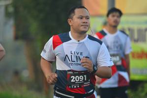 BIB: 2091, 128
                            <button type="button" onclick="openModal(6411892)" class="btn btn-primary btn-sm float-right btn-popup" data-toggle="modal" data-target=".modal-high-quality">
                        <i class="fas fa-shopping-cart"></i> Add to Cart
                    </button>
                                            <button type="button" onclick="isThisMe(6411892, true)" class="btn btn-success btn-sm float-right btn-popup btn-isme hidden" data-toggle="tooltip" data-placement="bottom" title="นี่คือรูปของคุณใช่ไหม คลิกที่นี่เพื่อเอาเข้าอัลบั้ม">
                        <i class="fas fa-plus"></i> Add to album
                    </button>
                    <button type="button" onclick="isThisMe(6411892, false)" class="btn btn-warning btn-sm float-right btn-popup btn-isnotme hidden">
                        <i class="fas fa-ban"></i> Remove from album
                    </button>