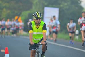 BIB: 
                            <button type="button" onclick="openModal(6403501)" class="btn btn-primary btn-sm float-right btn-popup" data-toggle="modal" data-target=".modal-high-quality">
                        <i class="fas fa-shopping-cart"></i> Add to Cart
                    </button>
                                            <button type="button" onclick="isThisMe(6403501, true)" class="btn btn-success btn-sm float-right btn-popup btn-isme hidden" data-toggle="tooltip" data-placement="bottom" title="นี่คือรูปของคุณใช่ไหม คลิกที่นี่เพื่อเอาเข้าอัลบั้ม">
                        <i class="fas fa-plus"></i> Add to album
                    </button>
                    <button type="button" onclick="isThisMe(6403501, false)" class="btn btn-warning btn-sm float-right btn-popup btn-isnotme hidden">
                        <i class="fas fa-ban"></i> Remove from album
                    </button>