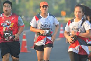 BIB: 3770, 128
                            <button type="button" onclick="openModal(6417309)" class="btn btn-primary btn-sm float-right btn-popup" data-toggle="modal" data-target=".modal-high-quality">
                        <i class="fas fa-shopping-cart"></i> Add to Cart
                    </button>
                                            <button type="button" onclick="isThisMe(6417309, true)" class="btn btn-success btn-sm float-right btn-popup btn-isme hidden" data-toggle="tooltip" data-placement="bottom" title="นี่คือรูปของคุณใช่ไหม คลิกที่นี่เพื่อเอาเข้าอัลบั้ม">
                        <i class="fas fa-plus"></i> Add to album
                    </button>
                    <button type="button" onclick="isThisMe(6417309, false)" class="btn btn-warning btn-sm float-right btn-popup btn-isnotme hidden">
                        <i class="fas fa-ban"></i> Remove from album
                    </button>