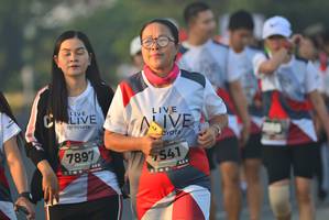 BIB: 7897, 7541
                            <button type="button" onclick="openModal(6414885)" class="btn btn-primary btn-sm float-right btn-popup" data-toggle="modal" data-target=".modal-high-quality">
                        <i class="fas fa-shopping-cart"></i> Add to Cart
                    </button>
                                            <button type="button" onclick="isThisMe(6414885, true)" class="btn btn-success btn-sm float-right btn-popup btn-isme hidden" data-toggle="tooltip" data-placement="bottom" title="นี่คือรูปของคุณใช่ไหม คลิกที่นี่เพื่อเอาเข้าอัลบั้ม">
                        <i class="fas fa-plus"></i> Add to album
                    </button>
                    <button type="button" onclick="isThisMe(6414885, false)" class="btn btn-warning btn-sm float-right btn-popup btn-isnotme hidden">
                        <i class="fas fa-ban"></i> Remove from album
                    </button>