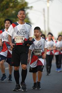 BIB: 7379, 6938
                            <button type="button" onclick="openModal(6382648)" class="btn btn-primary btn-sm float-right btn-popup" data-toggle="modal" data-target=".modal-high-quality">
                        <i class="fas fa-shopping-cart"></i> Add to Cart
                    </button>
                                            <button type="button" onclick="isThisMe(6382648, true)" class="btn btn-success btn-sm float-right btn-popup btn-isme hidden" data-toggle="tooltip" data-placement="bottom" title="นี่คือรูปของคุณใช่ไหม คลิกที่นี่เพื่อเอาเข้าอัลบั้ม">
                        <i class="fas fa-plus"></i> Add to album
                    </button>
                    <button type="button" onclick="isThisMe(6382648, false)" class="btn btn-warning btn-sm float-right btn-popup btn-isnotme hidden">
                        <i class="fas fa-ban"></i> Remove from album
                    </button>