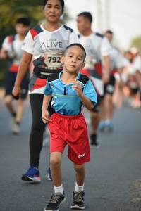 BIB: 792
                            <button type="button" onclick="openModal(6383894)" class="btn btn-primary btn-sm float-right btn-popup" data-toggle="modal" data-target=".modal-high-quality">
                        <i class="fas fa-shopping-cart"></i> Add to Cart
                    </button>
                                            <button type="button" onclick="isThisMe(6383894, true)" class="btn btn-success btn-sm float-right btn-popup btn-isme hidden" data-toggle="tooltip" data-placement="bottom" title="นี่คือรูปของคุณใช่ไหม คลิกที่นี่เพื่อเอาเข้าอัลบั้ม">
                        <i class="fas fa-plus"></i> Add to album
                    </button>
                    <button type="button" onclick="isThisMe(6383894, false)" class="btn btn-warning btn-sm float-right btn-popup btn-isnotme hidden">
                        <i class="fas fa-ban"></i> Remove from album
                    </button>