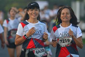 BIB: 7219, 6435
                            <button type="button" onclick="openModal(6412617)" class="btn btn-primary btn-sm float-right btn-popup" data-toggle="modal" data-target=".modal-high-quality">
                        <i class="fas fa-shopping-cart"></i> Add to Cart
                    </button>
                                            <button type="button" onclick="isThisMe(6412617, true)" class="btn btn-success btn-sm float-right btn-popup btn-isme hidden" data-toggle="tooltip" data-placement="bottom" title="นี่คือรูปของคุณใช่ไหม คลิกที่นี่เพื่อเอาเข้าอัลบั้ม">
                        <i class="fas fa-plus"></i> Add to album
                    </button>
                    <button type="button" onclick="isThisMe(6412617, false)" class="btn btn-warning btn-sm float-right btn-popup btn-isnotme hidden">
                        <i class="fas fa-ban"></i> Remove from album
                    </button>