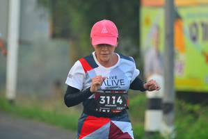 BIB: 3114, 128
                            <button type="button" onclick="openModal(6403343)" class="btn btn-primary btn-sm float-right btn-popup" data-toggle="modal" data-target=".modal-high-quality">
                        <i class="fas fa-shopping-cart"></i> Add to Cart
                    </button>
                                            <button type="button" onclick="isThisMe(6403343, true)" class="btn btn-success btn-sm float-right btn-popup btn-isme hidden" data-toggle="tooltip" data-placement="bottom" title="นี่คือรูปของคุณใช่ไหม คลิกที่นี่เพื่อเอาเข้าอัลบั้ม">
                        <i class="fas fa-plus"></i> Add to album
                    </button>
                    <button type="button" onclick="isThisMe(6403343, false)" class="btn btn-warning btn-sm float-right btn-popup btn-isnotme hidden">
                        <i class="fas fa-ban"></i> Remove from album
                    </button>