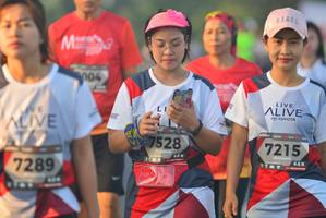 BIB: 7528, 7215, 7289
                            <button type="button" onclick="openModal(6414774)" class="btn btn-primary btn-sm float-right btn-popup" data-toggle="modal" data-target=".modal-high-quality">
                        <i class="fas fa-shopping-cart"></i> Add to Cart
                    </button>
                                            <button type="button" onclick="isThisMe(6414774, true)" class="btn btn-success btn-sm float-right btn-popup btn-isme hidden" data-toggle="tooltip" data-placement="bottom" title="นี่คือรูปของคุณใช่ไหม คลิกที่นี่เพื่อเอาเข้าอัลบั้ม">
                        <i class="fas fa-plus"></i> Add to album
                    </button>
                    <button type="button" onclick="isThisMe(6414774, false)" class="btn btn-warning btn-sm float-right btn-popup btn-isnotme hidden">
                        <i class="fas fa-ban"></i> Remove from album
                    </button>