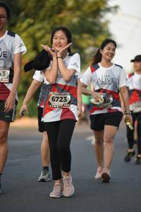 BIB: 6723
                            <button type="button" onclick="openModal(6384780)" class="btn btn-primary btn-sm float-right btn-popup" data-toggle="modal" data-target=".modal-high-quality">
                        <i class="fas fa-shopping-cart"></i> Add to Cart
                    </button>
                                            <button type="button" onclick="isThisMe(6384780, true)" class="btn btn-success btn-sm float-right btn-popup btn-isme hidden" data-toggle="tooltip" data-placement="bottom" title="นี่คือรูปของคุณใช่ไหม คลิกที่นี่เพื่อเอาเข้าอัลบั้ม">
                        <i class="fas fa-plus"></i> Add to album
                    </button>
                    <button type="button" onclick="isThisMe(6384780, false)" class="btn btn-warning btn-sm float-right btn-popup btn-isnotme hidden">
                        <i class="fas fa-ban"></i> Remove from album
                    </button>