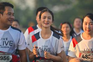 BIB: 956
                            <button type="button" onclick="openModal(6413475)" class="btn btn-primary btn-sm float-right btn-popup" data-toggle="modal" data-target=".modal-high-quality">
                        <i class="fas fa-shopping-cart"></i> Add to Cart
                    </button>
                                            <button type="button" onclick="isThisMe(6413475, true)" class="btn btn-success btn-sm float-right btn-popup btn-isme hidden" data-toggle="tooltip" data-placement="bottom" title="นี่คือรูปของคุณใช่ไหม คลิกที่นี่เพื่อเอาเข้าอัลบั้ม">
                        <i class="fas fa-plus"></i> Add to album
                    </button>
                    <button type="button" onclick="isThisMe(6413475, false)" class="btn btn-warning btn-sm float-right btn-popup btn-isnotme hidden">
                        <i class="fas fa-ban"></i> Remove from album
                    </button>