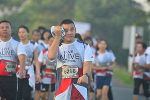 BIB: 6198, 6216
                            <button type="button" onclick="openModal(6415918)" class="btn btn-primary btn-sm float-right btn-popup" data-toggle="modal" data-target=".modal-high-quality">
                        <i class="fas fa-shopping-cart"></i> Add to Cart
                    </button>
                                            <button type="button" onclick="isThisMe(6415918, true)" class="btn btn-success btn-sm float-right btn-popup btn-isme hidden" data-toggle="tooltip" data-placement="bottom" title="นี่คือรูปของคุณใช่ไหม คลิกที่นี่เพื่อเอาเข้าอัลบั้ม">
                        <i class="fas fa-plus"></i> Add to album
                    </button>
                    <button type="button" onclick="isThisMe(6415918, false)" class="btn btn-warning btn-sm float-right btn-popup btn-isnotme hidden">
                        <i class="fas fa-ban"></i> Remove from album
                    </button>