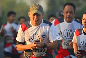 BIB: 7730
                            <button type="button" onclick="openModal(6414703)" class="btn btn-primary btn-sm float-right btn-popup" data-toggle="modal" data-target=".modal-high-quality">
                        <i class="fas fa-shopping-cart"></i> Add to Cart
                    </button>
                                            <button type="button" onclick="isThisMe(6414703, true)" class="btn btn-success btn-sm float-right btn-popup btn-isme hidden" data-toggle="tooltip" data-placement="bottom" title="นี่คือรูปของคุณใช่ไหม คลิกที่นี่เพื่อเอาเข้าอัลบั้ม">
                        <i class="fas fa-plus"></i> Add to album
                    </button>
                    <button type="button" onclick="isThisMe(6414703, false)" class="btn btn-warning btn-sm float-right btn-popup btn-isnotme hidden">
                        <i class="fas fa-ban"></i> Remove from album
                    </button>