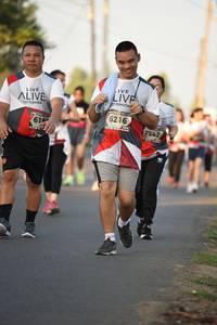 BIB: 6216, 610, 7542
                            <button type="button" onclick="openModal(6386297)" class="btn btn-primary btn-sm float-right btn-popup" data-toggle="modal" data-target=".modal-high-quality">
                        <i class="fas fa-shopping-cart"></i> Add to Cart
                    </button>
                                            <button type="button" onclick="isThisMe(6386297, true)" class="btn btn-success btn-sm float-right btn-popup btn-isme hidden" data-toggle="tooltip" data-placement="bottom" title="นี่คือรูปของคุณใช่ไหม คลิกที่นี่เพื่อเอาเข้าอัลบั้ม">
                        <i class="fas fa-plus"></i> Add to album
                    </button>
                    <button type="button" onclick="isThisMe(6386297, false)" class="btn btn-warning btn-sm float-right btn-popup btn-isnotme hidden">
                        <i class="fas fa-ban"></i> Remove from album
                    </button>