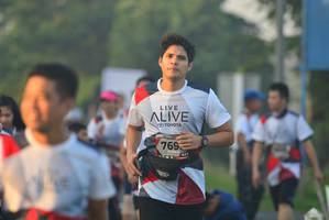 BIB: 769
                            <button type="button" onclick="openModal(6413183)" class="btn btn-primary btn-sm float-right btn-popup" data-toggle="modal" data-target=".modal-high-quality">
                        <i class="fas fa-shopping-cart"></i> Add to Cart
                    </button>
                                            <button type="button" onclick="isThisMe(6413183, true)" class="btn btn-success btn-sm float-right btn-popup btn-isme hidden" data-toggle="tooltip" data-placement="bottom" title="นี่คือรูปของคุณใช่ไหม คลิกที่นี่เพื่อเอาเข้าอัลบั้ม">
                        <i class="fas fa-plus"></i> Add to album
                    </button>
                    <button type="button" onclick="isThisMe(6413183, false)" class="btn btn-warning btn-sm float-right btn-popup btn-isnotme hidden">
                        <i class="fas fa-ban"></i> Remove from album
                    </button>