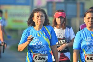 BIB: 2019, 6094, 137, 111, 633
                            <button type="button" onclick="openModal(6418508)" class="btn btn-primary btn-sm float-right btn-popup" data-toggle="modal" data-target=".modal-high-quality">
                        <i class="fas fa-shopping-cart"></i> Add to Cart
                    </button>
                                            <button type="button" onclick="isThisMe(6418508, true)" class="btn btn-success btn-sm float-right btn-popup btn-isme hidden" data-toggle="tooltip" data-placement="bottom" title="นี่คือรูปของคุณใช่ไหม คลิกที่นี่เพื่อเอาเข้าอัลบั้ม">
                        <i class="fas fa-plus"></i> Add to album
                    </button>
                    <button type="button" onclick="isThisMe(6418508, false)" class="btn btn-warning btn-sm float-right btn-popup btn-isnotme hidden">
                        <i class="fas fa-ban"></i> Remove from album
                    </button>