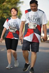 BIB: 7139, 6541
                            <button type="button" onclick="openModal(6387969)" class="btn btn-primary btn-sm float-right btn-popup" data-toggle="modal" data-target=".modal-high-quality">
                        <i class="fas fa-shopping-cart"></i> Add to Cart
                    </button>
                                            <button type="button" onclick="isThisMe(6387969, true)" class="btn btn-success btn-sm float-right btn-popup btn-isme hidden" data-toggle="tooltip" data-placement="bottom" title="นี่คือรูปของคุณใช่ไหม คลิกที่นี่เพื่อเอาเข้าอัลบั้ม">
                        <i class="fas fa-plus"></i> Add to album
                    </button>
                    <button type="button" onclick="isThisMe(6387969, false)" class="btn btn-warning btn-sm float-right btn-popup btn-isnotme hidden">
                        <i class="fas fa-ban"></i> Remove from album
                    </button>