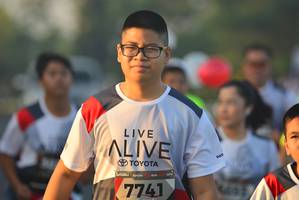 BIB: 209, 7741
                            <button type="button" onclick="openModal(6404415)" class="btn btn-primary btn-sm float-right btn-popup" data-toggle="modal" data-target=".modal-high-quality">
                        <i class="fas fa-shopping-cart"></i> Add to Cart
                    </button>
                                            <button type="button" onclick="isThisMe(6404415, true)" class="btn btn-success btn-sm float-right btn-popup btn-isme hidden" data-toggle="tooltip" data-placement="bottom" title="นี่คือรูปของคุณใช่ไหม คลิกที่นี่เพื่อเอาเข้าอัลบั้ม">
                        <i class="fas fa-plus"></i> Add to album
                    </button>
                    <button type="button" onclick="isThisMe(6404415, false)" class="btn btn-warning btn-sm float-right btn-popup btn-isnotme hidden">
                        <i class="fas fa-ban"></i> Remove from album
                    </button>