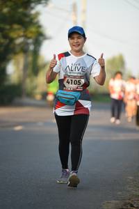 BIB: 4105
                            <button type="button" onclick="openModal(6386797)" class="btn btn-primary btn-sm float-right btn-popup" data-toggle="modal" data-target=".modal-high-quality">
                        <i class="fas fa-shopping-cart"></i> Add to Cart
                    </button>
                                            <button type="button" onclick="isThisMe(6386797, true)" class="btn btn-success btn-sm float-right btn-popup btn-isme hidden" data-toggle="tooltip" data-placement="bottom" title="นี่คือรูปของคุณใช่ไหม คลิกที่นี่เพื่อเอาเข้าอัลบั้ม">
                        <i class="fas fa-plus"></i> Add to album
                    </button>
                    <button type="button" onclick="isThisMe(6386797, false)" class="btn btn-warning btn-sm float-right btn-popup btn-isnotme hidden">
                        <i class="fas fa-ban"></i> Remove from album
                    </button>