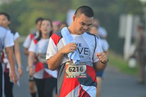 BIB: 6216
                            <button type="button" onclick="openModal(6415925)" class="btn btn-primary btn-sm float-right btn-popup" data-toggle="modal" data-target=".modal-high-quality">
                        <i class="fas fa-shopping-cart"></i> Add to Cart
                    </button>
                                            <button type="button" onclick="isThisMe(6415925, true)" class="btn btn-success btn-sm float-right btn-popup btn-isme hidden" data-toggle="tooltip" data-placement="bottom" title="นี่คือรูปของคุณใช่ไหม คลิกที่นี่เพื่อเอาเข้าอัลบั้ม">
                        <i class="fas fa-plus"></i> Add to album
                    </button>
                    <button type="button" onclick="isThisMe(6415925, false)" class="btn btn-warning btn-sm float-right btn-popup btn-isnotme hidden">
                        <i class="fas fa-ban"></i> Remove from album
                    </button>