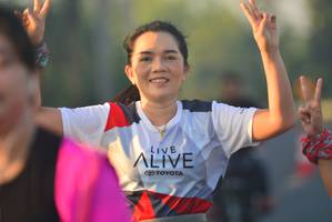 BIB: 
                            <button type="button" onclick="openModal(6416867)" class="btn btn-primary btn-sm float-right btn-popup" data-toggle="modal" data-target=".modal-high-quality">
                        <i class="fas fa-shopping-cart"></i> Add to Cart
                    </button>
                                            <button type="button" onclick="isThisMe(6416867, true)" class="btn btn-success btn-sm float-right btn-popup btn-isme hidden" data-toggle="tooltip" data-placement="bottom" title="นี่คือรูปของคุณใช่ไหม คลิกที่นี่เพื่อเอาเข้าอัลบั้ม">
                        <i class="fas fa-plus"></i> Add to album
                    </button>
                    <button type="button" onclick="isThisMe(6416867, false)" class="btn btn-warning btn-sm float-right btn-popup btn-isnotme hidden">
                        <i class="fas fa-ban"></i> Remove from album
                    </button>