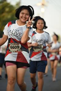 BIB: 6745, 6609
                            <button type="button" onclick="openModal(6384656)" class="btn btn-primary btn-sm float-right btn-popup" data-toggle="modal" data-target=".modal-high-quality">
                        <i class="fas fa-shopping-cart"></i> Add to Cart
                    </button>
                                            <button type="button" onclick="isThisMe(6384656, true)" class="btn btn-success btn-sm float-right btn-popup btn-isme hidden" data-toggle="tooltip" data-placement="bottom" title="นี่คือรูปของคุณใช่ไหม คลิกที่นี่เพื่อเอาเข้าอัลบั้ม">
                        <i class="fas fa-plus"></i> Add to album
                    </button>
                    <button type="button" onclick="isThisMe(6384656, false)" class="btn btn-warning btn-sm float-right btn-popup btn-isnotme hidden">
                        <i class="fas fa-ban"></i> Remove from album
                    </button>