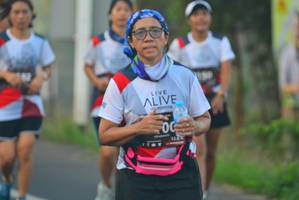 BIB: 
                            <button type="button" onclick="openModal(6403702)" class="btn btn-primary btn-sm float-right btn-popup" data-toggle="modal" data-target=".modal-high-quality">
                        <i class="fas fa-shopping-cart"></i> Add to Cart
                    </button>
                                            <button type="button" onclick="isThisMe(6403702, true)" class="btn btn-success btn-sm float-right btn-popup btn-isme hidden" data-toggle="tooltip" data-placement="bottom" title="นี่คือรูปของคุณใช่ไหม คลิกที่นี่เพื่อเอาเข้าอัลบั้ม">
                        <i class="fas fa-plus"></i> Add to album
                    </button>
                    <button type="button" onclick="isThisMe(6403702, false)" class="btn btn-warning btn-sm float-right btn-popup btn-isnotme hidden">
                        <i class="fas fa-ban"></i> Remove from album
                    </button>