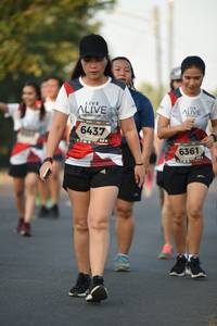 BIB: 6437, 6361
                            <button type="button" onclick="openModal(6384449)" class="btn btn-primary btn-sm float-right btn-popup" data-toggle="modal" data-target=".modal-high-quality">
                        <i class="fas fa-shopping-cart"></i> Add to Cart
                    </button>
                                            <button type="button" onclick="isThisMe(6384449, true)" class="btn btn-success btn-sm float-right btn-popup btn-isme hidden" data-toggle="tooltip" data-placement="bottom" title="นี่คือรูปของคุณใช่ไหม คลิกที่นี่เพื่อเอาเข้าอัลบั้ม">
                        <i class="fas fa-plus"></i> Add to album
                    </button>
                    <button type="button" onclick="isThisMe(6384449, false)" class="btn btn-warning btn-sm float-right btn-popup btn-isnotme hidden">
                        <i class="fas fa-ban"></i> Remove from album
                    </button>