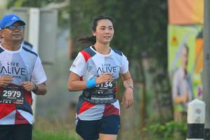 BIB: 134, 2979, 128
                            <button type="button" onclick="openModal(6411999)" class="btn btn-primary btn-sm float-right btn-popup" data-toggle="modal" data-target=".modal-high-quality">
                        <i class="fas fa-shopping-cart"></i> Add to Cart
                    </button>
                                            <button type="button" onclick="isThisMe(6411999, true)" class="btn btn-success btn-sm float-right btn-popup btn-isme hidden" data-toggle="tooltip" data-placement="bottom" title="นี่คือรูปของคุณใช่ไหม คลิกที่นี่เพื่อเอาเข้าอัลบั้ม">
                        <i class="fas fa-plus"></i> Add to album
                    </button>
                    <button type="button" onclick="isThisMe(6411999, false)" class="btn btn-warning btn-sm float-right btn-popup btn-isnotme hidden">
                        <i class="fas fa-ban"></i> Remove from album
                    </button>