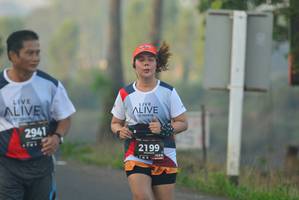 BIB: 2941, 2199, 128
                            <button type="button" onclick="openModal(6412326)" class="btn btn-primary btn-sm float-right btn-popup" data-toggle="modal" data-target=".modal-high-quality">
                        <i class="fas fa-shopping-cart"></i> Add to Cart
                    </button>
                                            <button type="button" onclick="isThisMe(6412326, true)" class="btn btn-success btn-sm float-right btn-popup btn-isme hidden" data-toggle="tooltip" data-placement="bottom" title="นี่คือรูปของคุณใช่ไหม คลิกที่นี่เพื่อเอาเข้าอัลบั้ม">
                        <i class="fas fa-plus"></i> Add to album
                    </button>
                    <button type="button" onclick="isThisMe(6412326, false)" class="btn btn-warning btn-sm float-right btn-popup btn-isnotme hidden">
                        <i class="fas fa-ban"></i> Remove from album
                    </button>