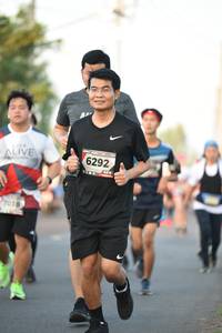 BIB: 6292, 7018
                            <button type="button" onclick="openModal(6382451)" class="btn btn-primary btn-sm float-right btn-popup" data-toggle="modal" data-target=".modal-high-quality">
                        <i class="fas fa-shopping-cart"></i> Add to Cart
                    </button>
                                            <button type="button" onclick="isThisMe(6382451, true)" class="btn btn-success btn-sm float-right btn-popup btn-isme hidden" data-toggle="tooltip" data-placement="bottom" title="นี่คือรูปของคุณใช่ไหม คลิกที่นี่เพื่อเอาเข้าอัลบั้ม">
                        <i class="fas fa-plus"></i> Add to album
                    </button>
                    <button type="button" onclick="isThisMe(6382451, false)" class="btn btn-warning btn-sm float-right btn-popup btn-isnotme hidden">
                        <i class="fas fa-ban"></i> Remove from album
                    </button>