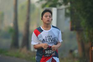 BIB: 3028, 124
                            <button type="button" onclick="openModal(6412304)" class="btn btn-primary btn-sm float-right btn-popup" data-toggle="modal" data-target=".modal-high-quality">
                        <i class="fas fa-shopping-cart"></i> Add to Cart
                    </button>
                                            <button type="button" onclick="isThisMe(6412304, true)" class="btn btn-success btn-sm float-right btn-popup btn-isme hidden" data-toggle="tooltip" data-placement="bottom" title="นี่คือรูปของคุณใช่ไหม คลิกที่นี่เพื่อเอาเข้าอัลบั้ม">
                        <i class="fas fa-plus"></i> Add to album
                    </button>
                    <button type="button" onclick="isThisMe(6412304, false)" class="btn btn-warning btn-sm float-right btn-popup btn-isnotme hidden">
                        <i class="fas fa-ban"></i> Remove from album
                    </button>