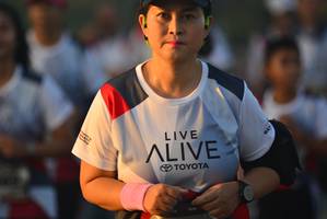 BIB: 
                            <button type="button" onclick="openModal(6413192)" class="btn btn-primary btn-sm float-right btn-popup" data-toggle="modal" data-target=".modal-high-quality">
                        <i class="fas fa-shopping-cart"></i> Add to Cart
                    </button>
                                            <button type="button" onclick="isThisMe(6413192, true)" class="btn btn-success btn-sm float-right btn-popup btn-isme hidden" data-toggle="tooltip" data-placement="bottom" title="นี่คือรูปของคุณใช่ไหม คลิกที่นี่เพื่อเอาเข้าอัลบั้ม">
                        <i class="fas fa-plus"></i> Add to album
                    </button>
                    <button type="button" onclick="isThisMe(6413192, false)" class="btn btn-warning btn-sm float-right btn-popup btn-isnotme hidden">
                        <i class="fas fa-ban"></i> Remove from album
                    </button>