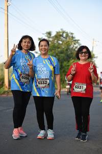 BIB: 201, 6094, 2015, 6332, 6331
                            <button type="button" onclick="openModal(6387839)" class="btn btn-primary btn-sm float-right btn-popup" data-toggle="modal" data-target=".modal-high-quality">
                        <i class="fas fa-shopping-cart"></i> Add to Cart
                    </button>
                                            <button type="button" onclick="isThisMe(6387839, true)" class="btn btn-success btn-sm float-right btn-popup btn-isme hidden" data-toggle="tooltip" data-placement="bottom" title="นี่คือรูปของคุณใช่ไหม คลิกที่นี่เพื่อเอาเข้าอัลบั้ม">
                        <i class="fas fa-plus"></i> Add to album
                    </button>
                    <button type="button" onclick="isThisMe(6387839, false)" class="btn btn-warning btn-sm float-right btn-popup btn-isnotme hidden">
                        <i class="fas fa-ban"></i> Remove from album
                    </button>