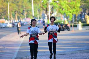 BIB: 3902, 3903
                            <button type="button" onclick="openModal(6388273)" class="btn btn-primary btn-sm float-right btn-popup" data-toggle="modal" data-target=".modal-high-quality">
                        <i class="fas fa-shopping-cart"></i> Add to Cart
                    </button>
                                            <button type="button" onclick="isThisMe(6388273, true)" class="btn btn-success btn-sm float-right btn-popup btn-isme hidden" data-toggle="tooltip" data-placement="bottom" title="นี่คือรูปของคุณใช่ไหม คลิกที่นี่เพื่อเอาเข้าอัลบั้ม">
                        <i class="fas fa-plus"></i> Add to album
                    </button>
                    <button type="button" onclick="isThisMe(6388273, false)" class="btn btn-warning btn-sm float-right btn-popup btn-isnotme hidden">
                        <i class="fas fa-ban"></i> Remove from album
                    </button>