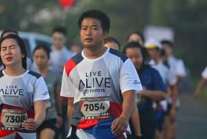 BIB: 7054, 7308
                            <button type="button" onclick="openModal(6413447)" class="btn btn-primary btn-sm float-right btn-popup" data-toggle="modal" data-target=".modal-high-quality">
                        <i class="fas fa-shopping-cart"></i> Add to Cart
                    </button>
                                            <button type="button" onclick="isThisMe(6413447, true)" class="btn btn-success btn-sm float-right btn-popup btn-isme hidden" data-toggle="tooltip" data-placement="bottom" title="นี่คือรูปของคุณใช่ไหม คลิกที่นี่เพื่อเอาเข้าอัลบั้ม">
                        <i class="fas fa-plus"></i> Add to album
                    </button>
                    <button type="button" onclick="isThisMe(6413447, false)" class="btn btn-warning btn-sm float-right btn-popup btn-isnotme hidden">
                        <i class="fas fa-ban"></i> Remove from album
                    </button>