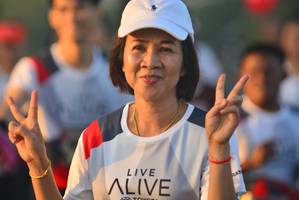 BIB: 
                            <button type="button" onclick="openModal(6412911)" class="btn btn-primary btn-sm float-right btn-popup" data-toggle="modal" data-target=".modal-high-quality">
                        <i class="fas fa-shopping-cart"></i> Add to Cart
                    </button>
                                            <button type="button" onclick="isThisMe(6412911, true)" class="btn btn-success btn-sm float-right btn-popup btn-isme hidden" data-toggle="tooltip" data-placement="bottom" title="นี่คือรูปของคุณใช่ไหม คลิกที่นี่เพื่อเอาเข้าอัลบั้ม">
                        <i class="fas fa-plus"></i> Add to album
                    </button>
                    <button type="button" onclick="isThisMe(6412911, false)" class="btn btn-warning btn-sm float-right btn-popup btn-isnotme hidden">
                        <i class="fas fa-ban"></i> Remove from album
                    </button>