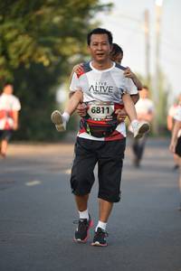 BIB: 6811
                            <button type="button" onclick="openModal(6386777)" class="btn btn-primary btn-sm float-right btn-popup" data-toggle="modal" data-target=".modal-high-quality">
                        <i class="fas fa-shopping-cart"></i> Add to Cart
                    </button>
                                            <button type="button" onclick="isThisMe(6386777, true)" class="btn btn-success btn-sm float-right btn-popup btn-isme hidden" data-toggle="tooltip" data-placement="bottom" title="นี่คือรูปของคุณใช่ไหม คลิกที่นี่เพื่อเอาเข้าอัลบั้ม">
                        <i class="fas fa-plus"></i> Add to album
                    </button>
                    <button type="button" onclick="isThisMe(6386777, false)" class="btn btn-warning btn-sm float-right btn-popup btn-isnotme hidden">
                        <i class="fas fa-ban"></i> Remove from album
                    </button>